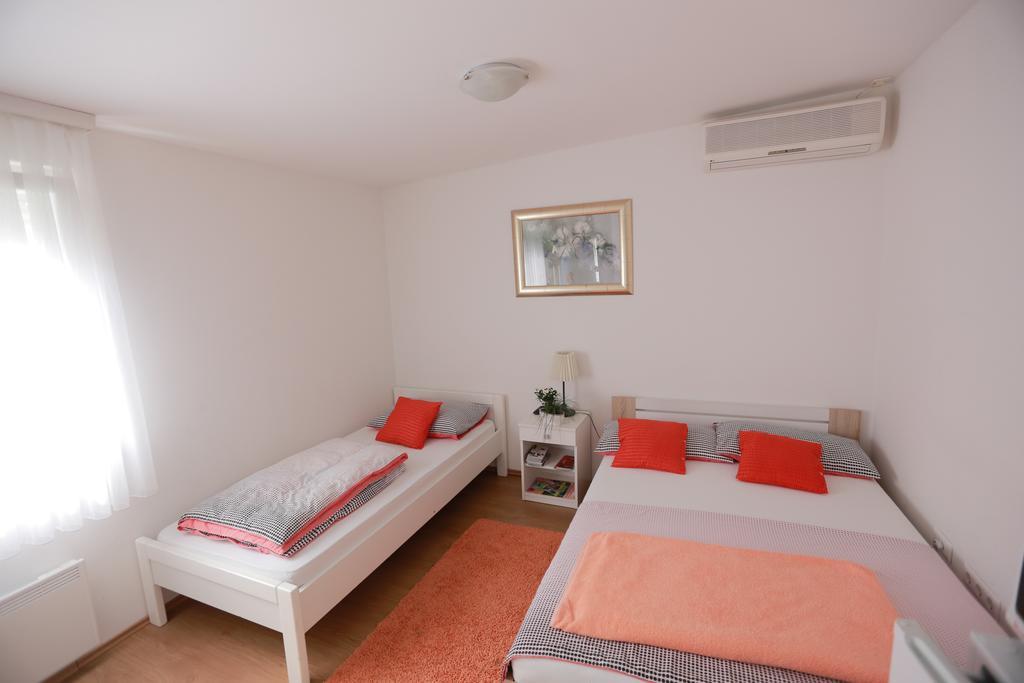 Rooms Butkovic Загреб Экстерьер фото